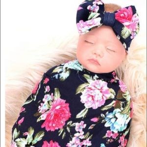 Receiving blanket and bow